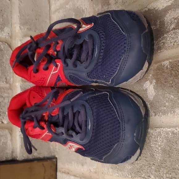 Saucony Shoee Mens Size 6 Cohesion Sneakers Red Blue Gray - Picture 2 of 11